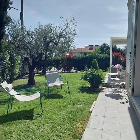 Bed and breakfast Bee