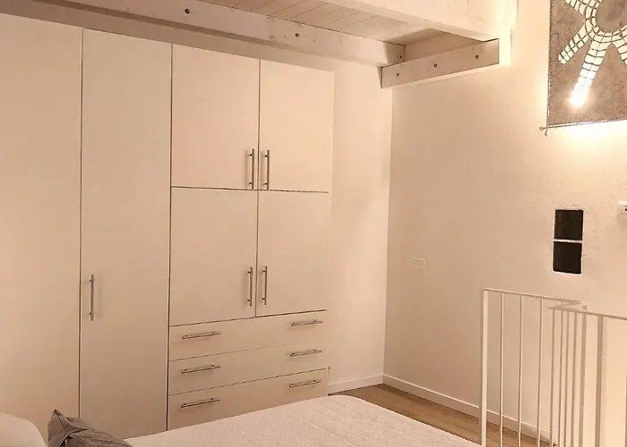 Bee Bed & Breakfast 3*