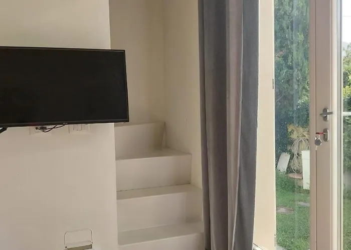 Bed and breakfast Bee 3*