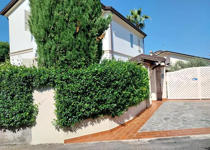 Bed and breakfast Bee Luni